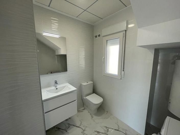 Image No.15-4 Bed Villa for sale