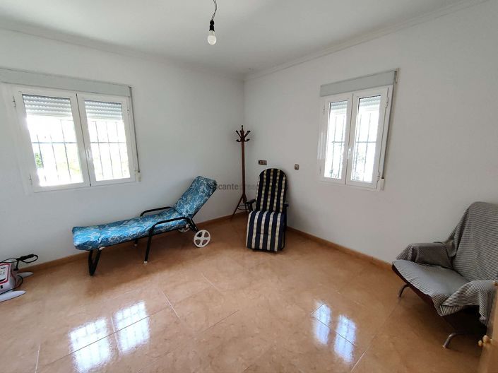 Image No.32-3 Bed Villa for sale