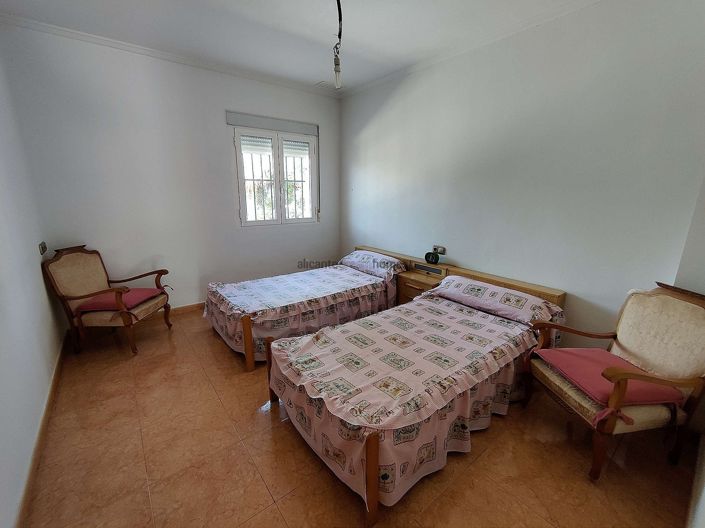 Image No.33-3 Bed Villa for sale