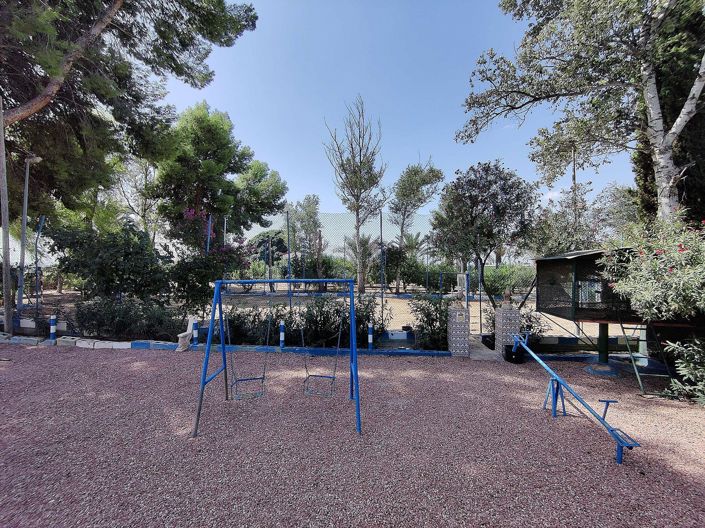 Image No.12-3 Bed Country House for sale