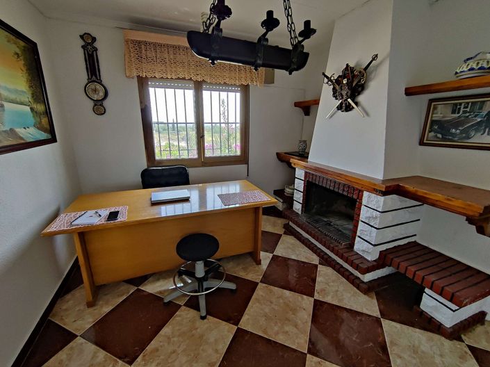 Image No.43-3 Bed Country House for sale