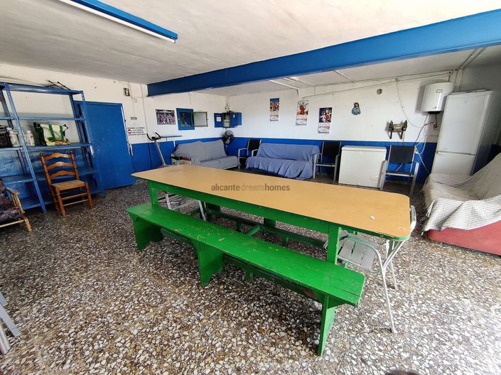 Image No.44-3 Bed Country House for sale