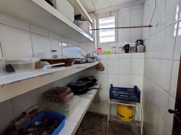 Image No.47-3 Bed Country House for sale