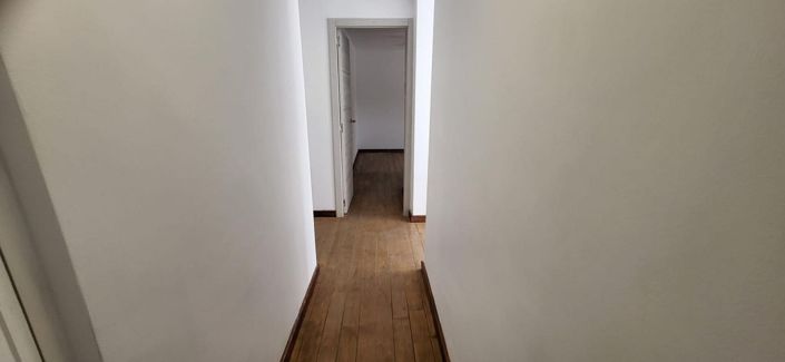 Image No.36-7 Bed Country House for sale