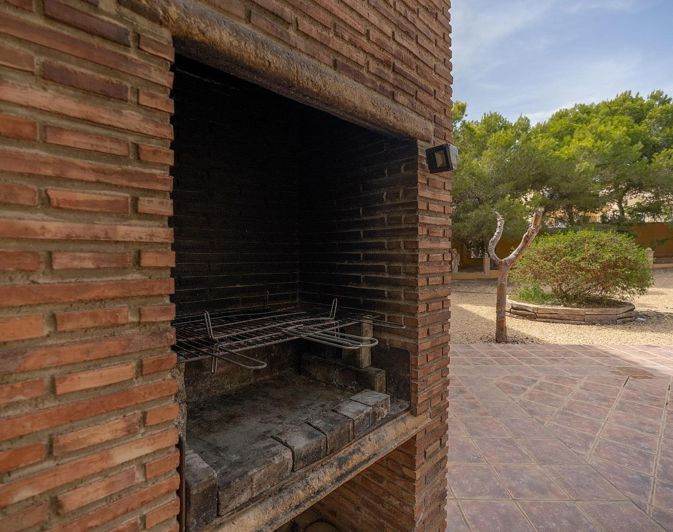 Image No.19-5 Bed Country House for sale