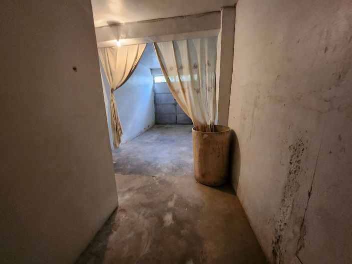 Image No.30-6 Bed Townhouse for sale