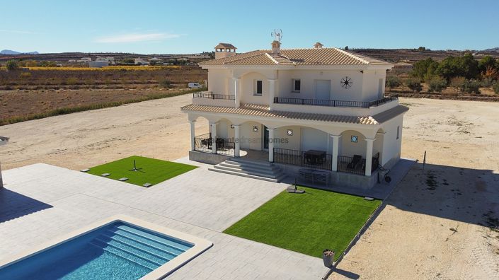 Image No.14-Villa de 4 chambres à vendre à Pinoso