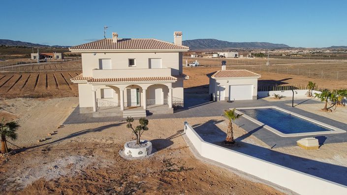 Image No.3-3 Bed Villa for sale