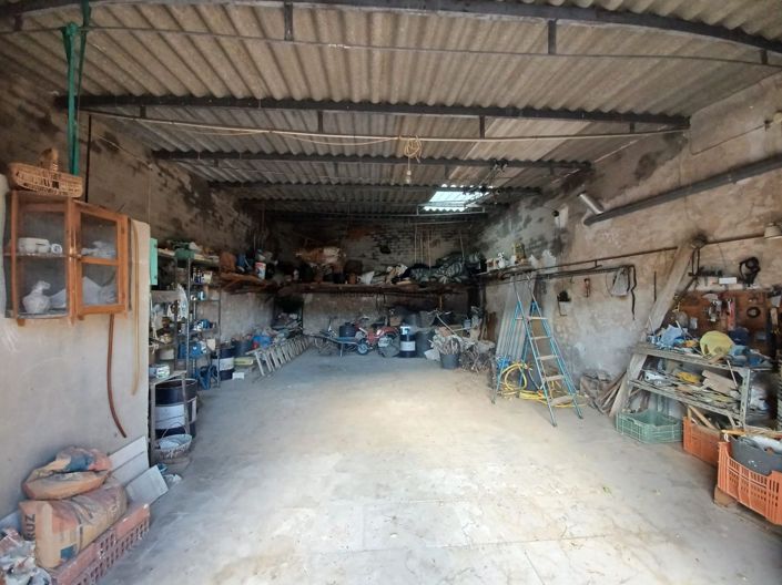 Image No.27-3 Bed Country House for sale