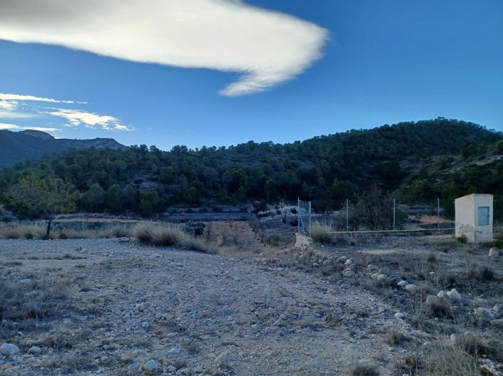 Image No.8-3 Bed Country House for sale