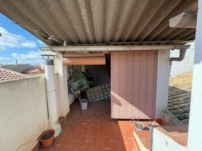 Image No.5-5 Bed Townhouse for sale
