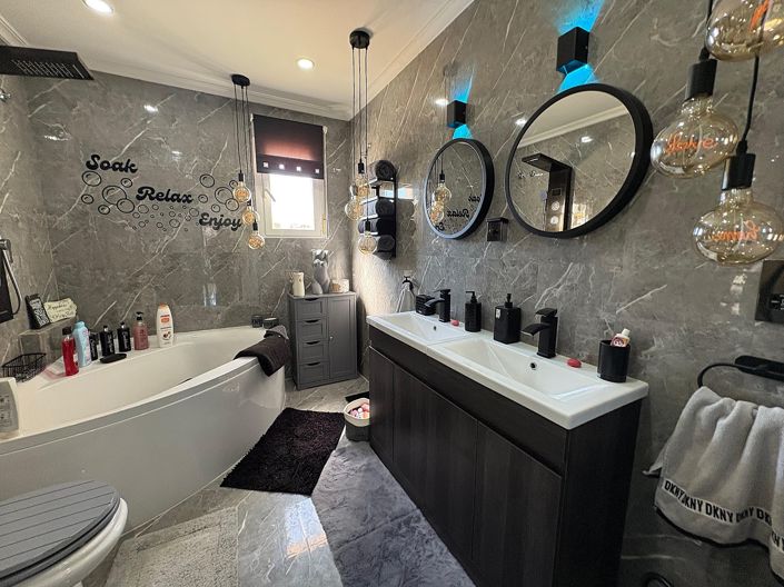 Image No.22-3 Bed Villa for sale