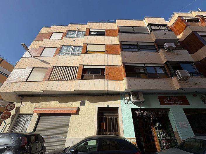 Image No.1-2 Bed Apartment for sale