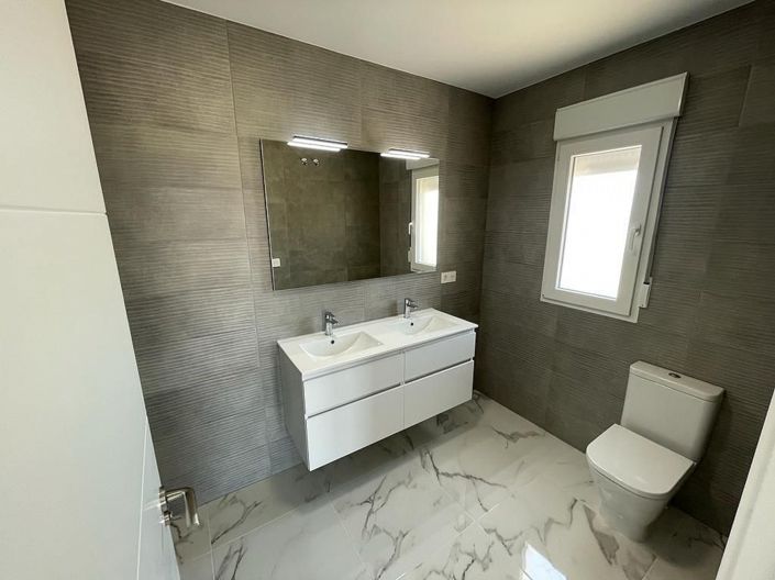 Image No.28-Villa de 4 chambres à vendre à Pinoso