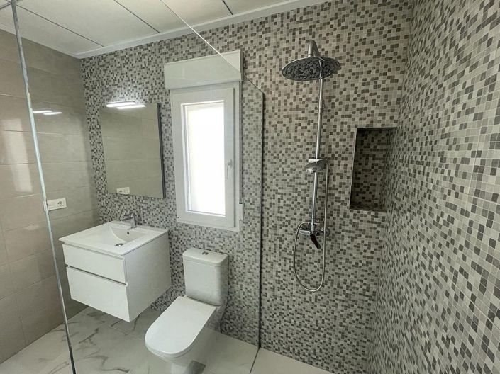 Image No.7-Villa de 4 chambres à vendre à Pinoso