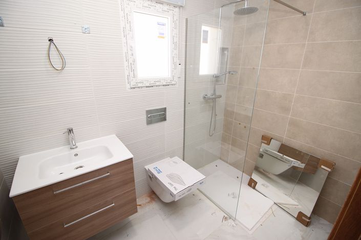 Image No.12-4 Bed Villa for sale