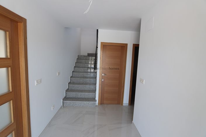 Image No.28-4 Bed Villa for sale