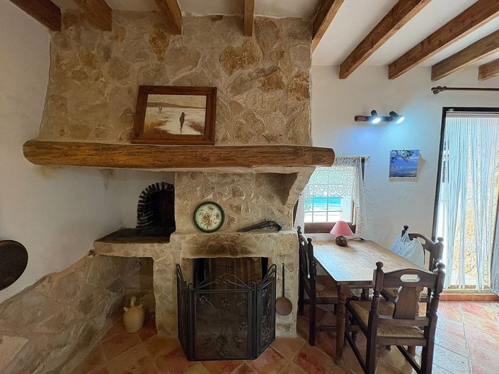 Image No.28-5 Bed Semi-Detached for sale