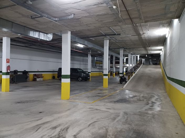 Image No.22-4 Bed Villa for sale