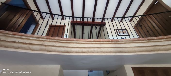 Image No.22-4 Bed Semi-Detached for sale