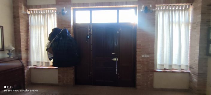 Image No.24-4 Bed Semi-Detached for sale