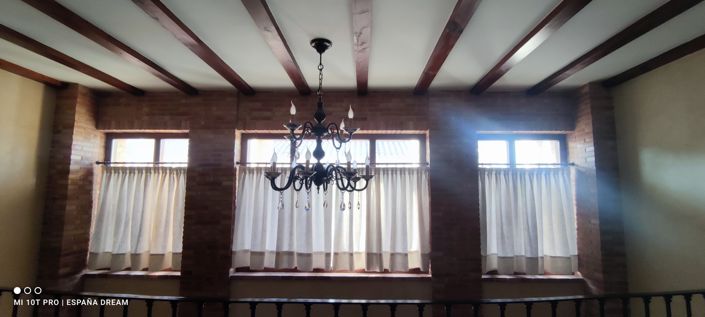 Image No.32-4 Bed Semi-Detached for sale