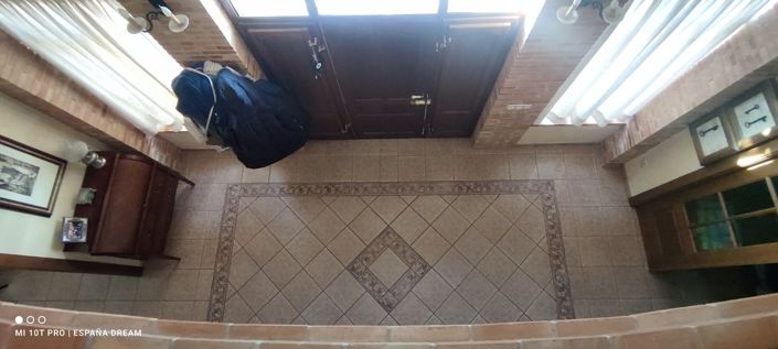 Image No.33-4 Bed Semi-Detached for sale