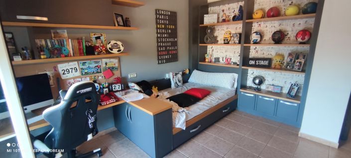 Image No.35-4 Bed Semi-Detached for sale