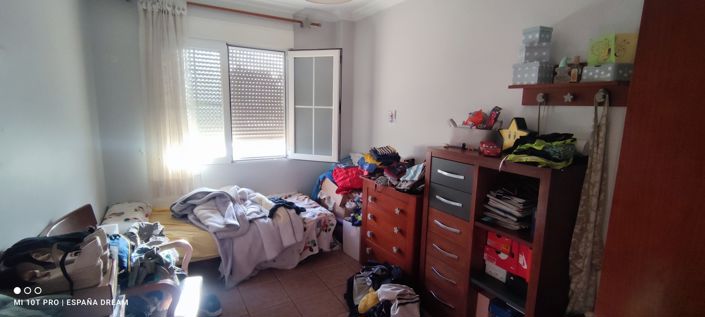 Image No.43-4 Bed Semi-Detached for sale