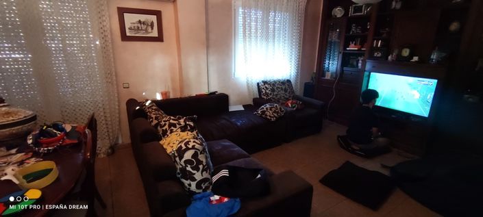 Image No.49-4 Bed Semi-Detached for sale