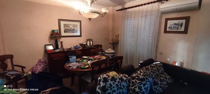 Image No.50-4 Bed Semi-Detached for sale