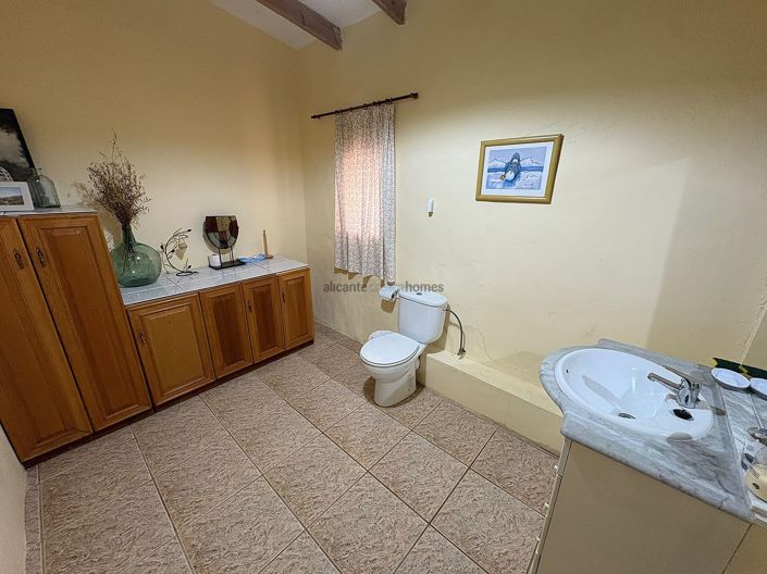 Image No.27-Maison de village de 6 chambres à vendre à Monóvar