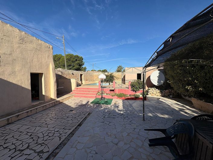 Image No.8-6 Bed Village House for sale