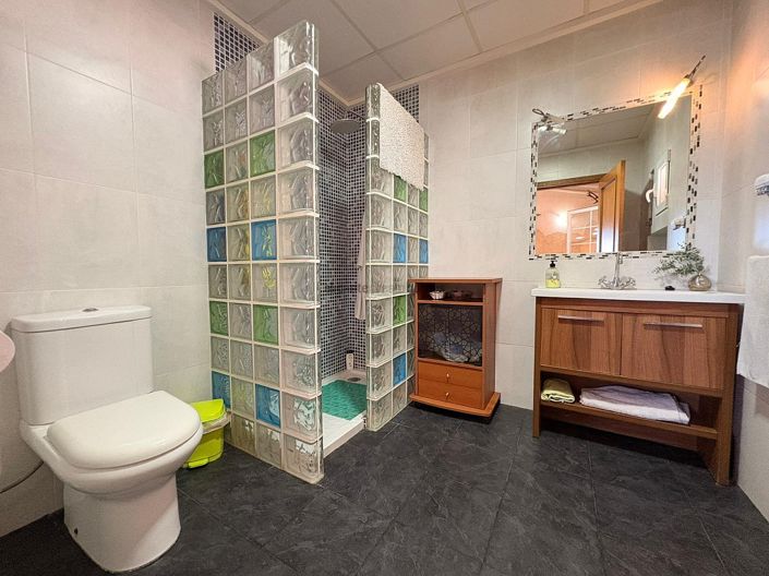 Image No.19-Villa de 4 chambres à vendre à Monóvar