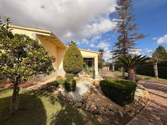 Image No.27-4 Bed Villa for sale