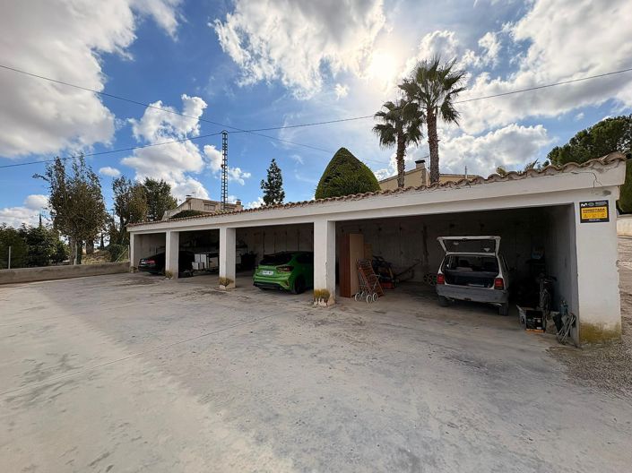 Image No.34-4 Bed Villa for sale