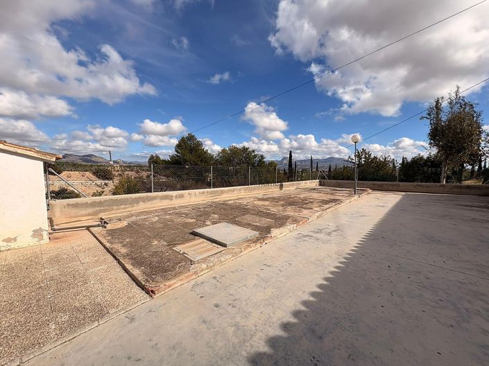 Image No.37-Villa de 4 chambres à vendre à Monóvar