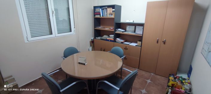 Image No.15-2 Bed Townhouse for sale