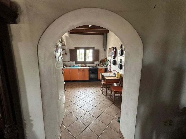 Image No.18-9 Bed Country House for sale