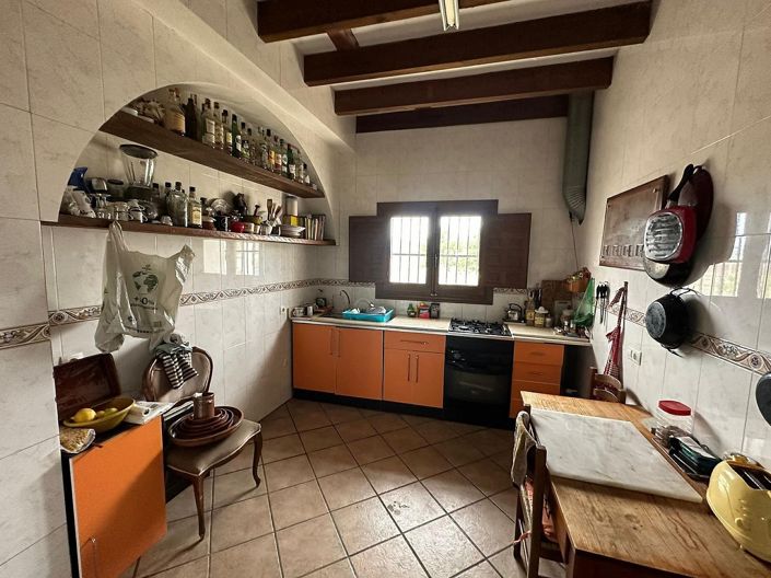 Image No.5-Maison de campagne de 9 chambres à vendre à Novelda
