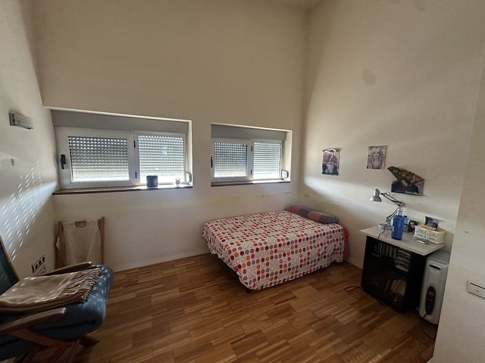 Image No.38-6 Bed Villa for sale