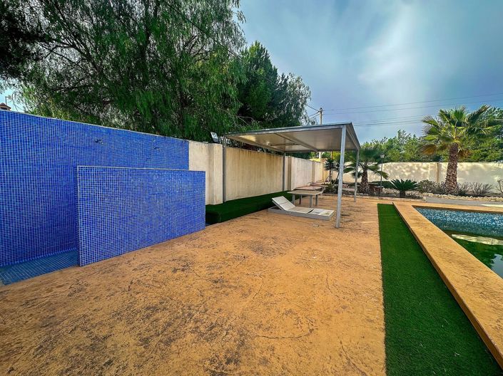 Image No.12-5 Bed Villa for sale