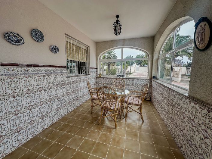 Image No.14-5 Bed Villa for sale