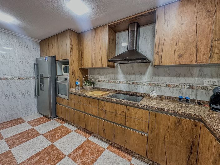 Image No.20-5 Bed Villa for sale