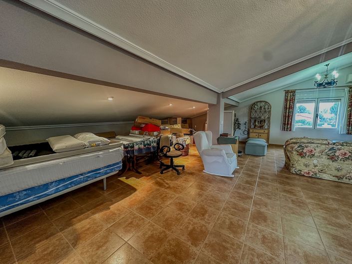 Image No.35-5 Bed Villa for sale