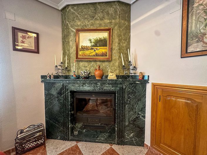 Image No.36-5 Bed Villa for sale