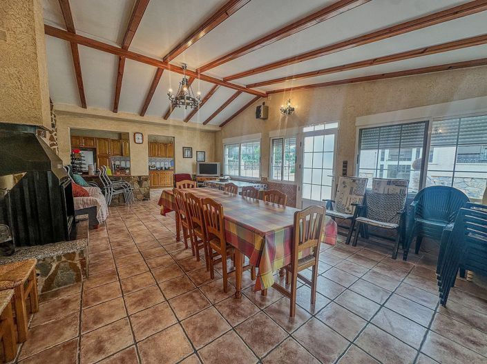 Image No.39-5 Bed Villa for sale