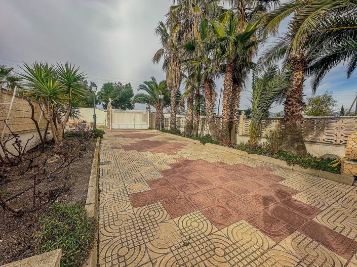 Image No.7-5 Bed Villa for sale