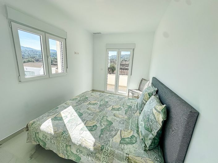 Image No.13-4 Bed Villa for sale