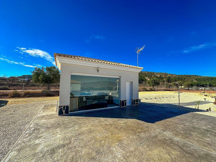 Image No.22-4 Bed Villa for sale